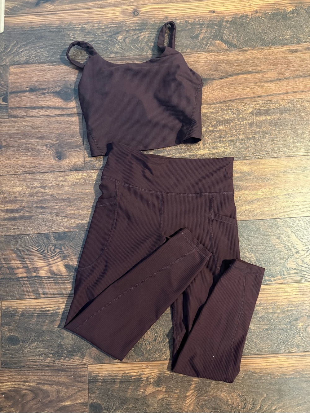 Old Navy Ribbed High-Rise Leggings & Cropped Tank Set - chocolate brown